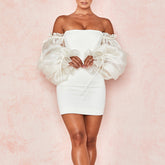 Vestido de cóctel de manga larga sin tirantes